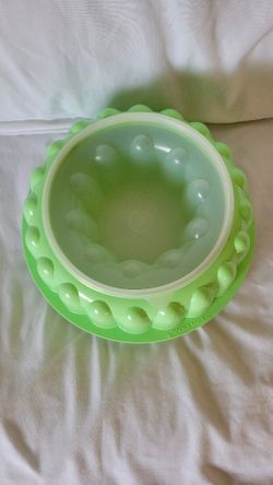 SPRING SALE Vintage Tupperware Gelatin Mold Desert Ring Mint Green 3-Piece...watch it jiggle