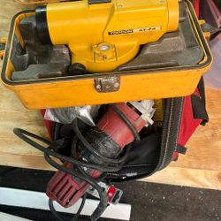 Topcon AT-F4 automatic level