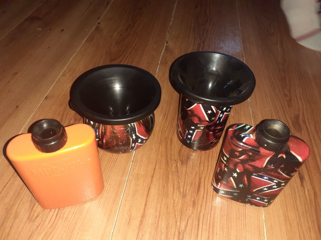 Mudjugs