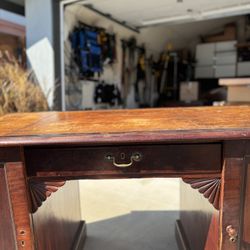Vintage Partner’s Desk – Mahogany w/ Leather Top – Double-Sided