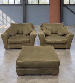 Lounge Chair Set with Ottoman- Cleaned