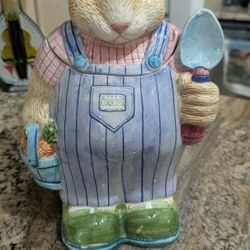 Easter Bunny Cookie Jar ceramic vintage