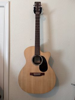 Martin D-X2E