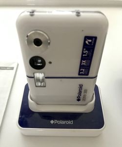 Polaroid Camera izone 300