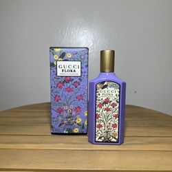 Gucci Perfume 
