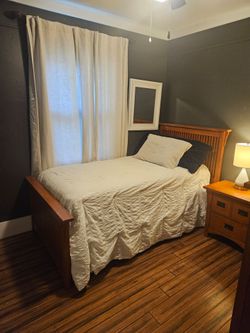 Twin bed, Chest of drawers,  and Nightstand matching set $250 OBO