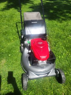 Honda HRR216  - Fully Serviced  - Ready to work