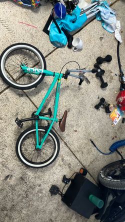 GT BIKES BMX
