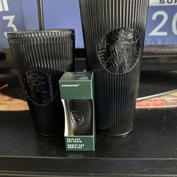 Starbucks Cup Set w/keychain