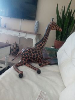 Pier One Giraffe