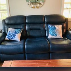 Brand New Pure Leather power Reclining sofa 