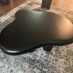 Modern Black Abstract Coffee Table – Designer Look!