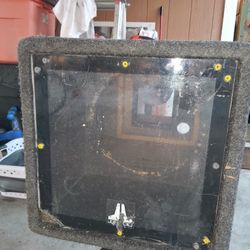 JL AUDIO 12 inch Speaker Box