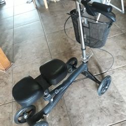 Knee  Scooter 