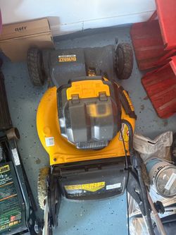 Dewalt electric lawnmower