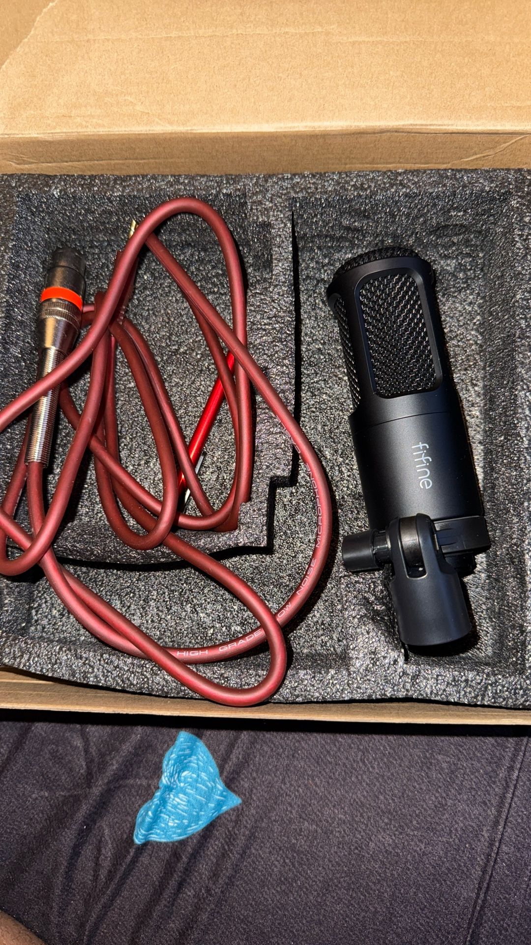 Brand New Fifine Xlr Microphone Comes With Chord