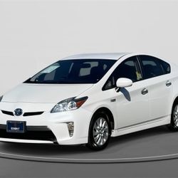 2015 Toyota Prius Plug-in Advanced 