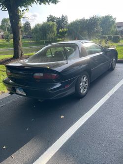 2001 Chevrolet Camaro 2 door