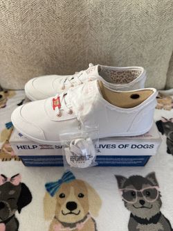 Skechers White BOBS Vegan Memory Foam Low-Top Sneakers