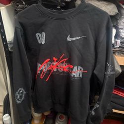 Nike sweater all items are authentic medium