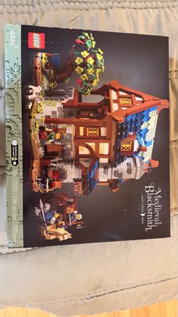 Lego Ideas Medieval Blacksmith SEALED!
