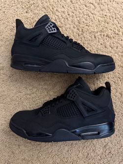 Size 13 (Pre owned, no box, missing one insole) - 2025 Air Jordan 4 retro black cat