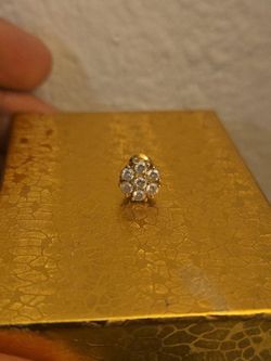 10k Gold Earring Real Diamonds