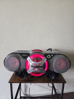 SONY XPLOD CFD-G505 Boombox Radio CD Cassette Tested Music
