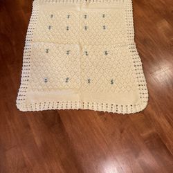 Vintage 1980S Baby Knit Blanket Shipping Available