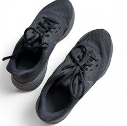 Nike shoes size 4y boys kids