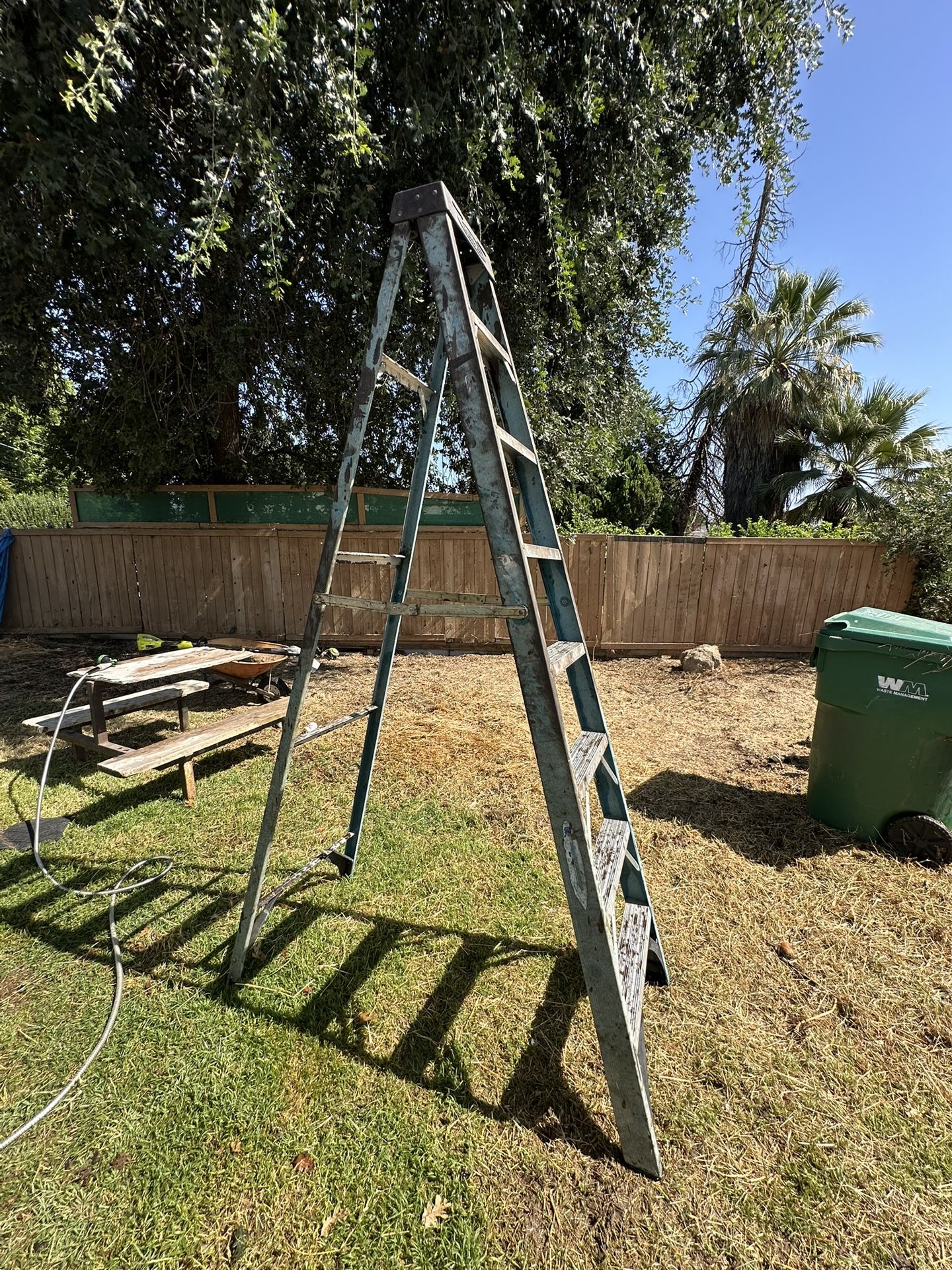 8 Ft Scissor Ladder