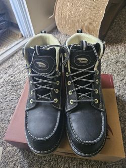 WOMEN'S WORK BOOTS