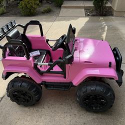 12V Kids Electric Vehicle Toy Ride On Car with Parent Remote Control