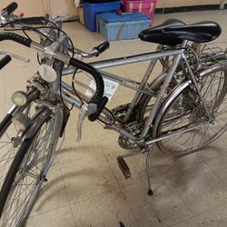 Vintage Peugeot His & Her Bikes