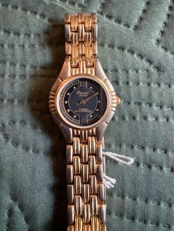 Mcugi Japan Quartz Water Resistant Watch