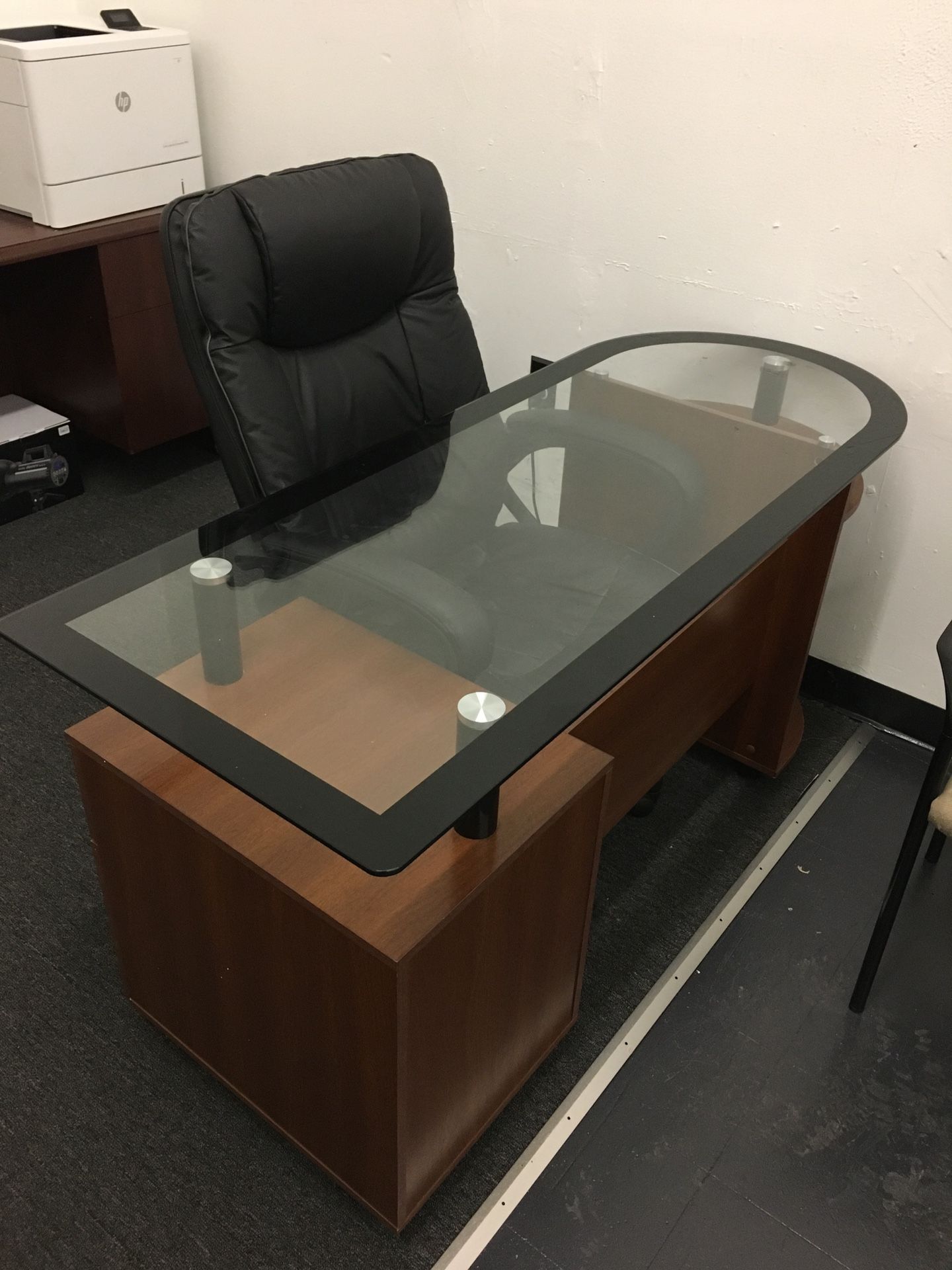 Very Nice Desk with Glass Top (Chair Included)