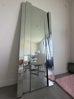 Big mirror
