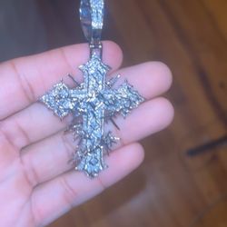 Spiked Cross Chain
