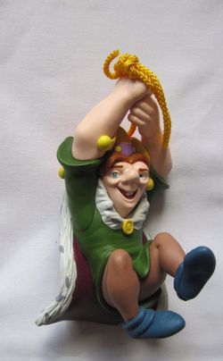 VINTAGE DISNEY QUASIMODO  CHRISTMAS ORNAMENT