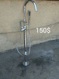 freestanding faucet tub