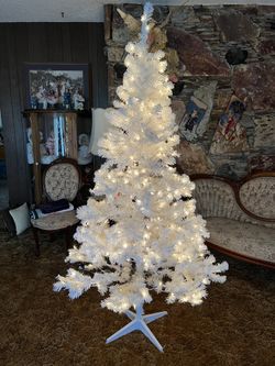 6.5ft Prelit White Christmas Tree
