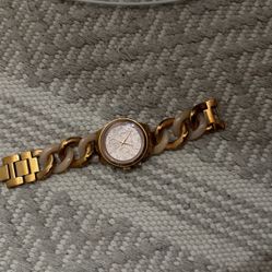 MK Watch 