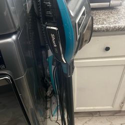 Shark vacuum