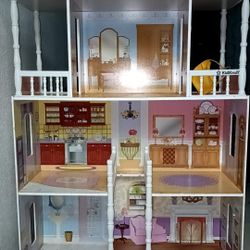 Big Doll House 