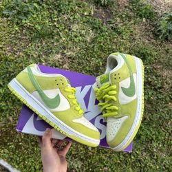 Nike Sb Dunk Low Green Apple