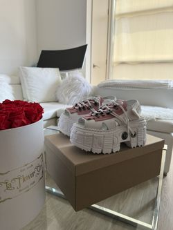 Custom New Rock, brand new – pink & white platform shoes, EU 37
