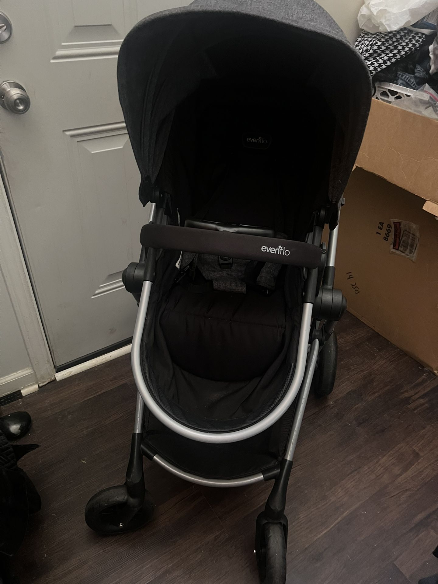 EVEN FLOW STROLLER BLACK