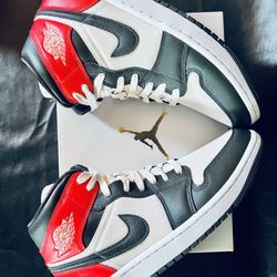 Jordan 1 SE 