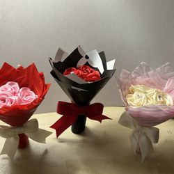 Eternal Roses 🌹