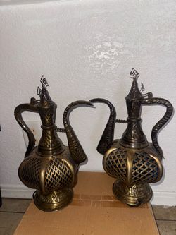matching set of lantern/table lamp